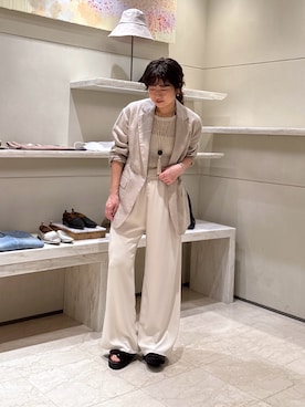 「GALLARDAGALANTE（ガリャルダガランテ）の【即戦力パンツ】【3サイズ展開】ワイドイージーパンツ（Pants、ベージュ系）」を使った、CHIEさん（レディース・162cm）の春コーディネート