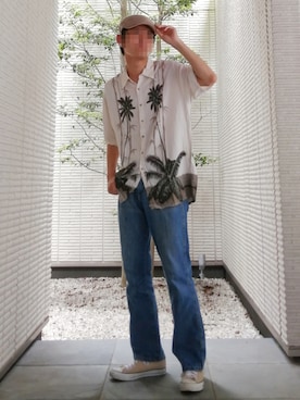 「レーヨンシャツ」｜「アイテム（帽子）」を使った、フリマの使い手さん（メンズ・182cm）の夏コーディネート