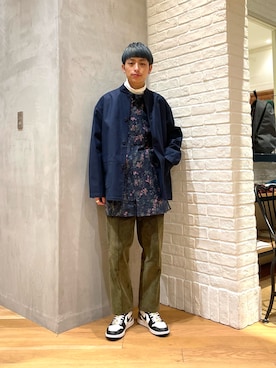 「BEAMS F（ビームスエフ）のアイテム（パンツ）」を使った、たなかさん（メンズ・172cm）の冬コーディネート