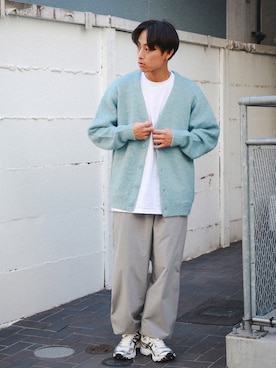 「BEAMS（ビームス）のアイテム（カーディガン/ボレロ）」を使った、たなかさん（メンズ・172cm）の秋コーディネート