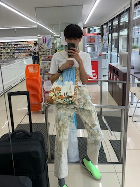 「ペインターパンツ」｜「アイテム（その他シューズ）」を使った、standing0204さん（メンズ・185cm）の夏コーディネート