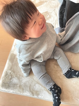 「GAP（ギャップ）のアイテム（パーカー、グレー系）」を使った、こーちゃんさんの冬コーディネート