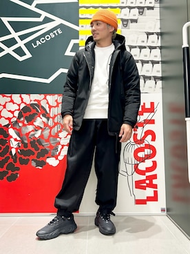 「アイテム（ニットキャップ/ビーニー、オレンジ系）」を使った、Higuchi...waniさん（メンズ・169cm）の冬コーディネート