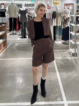 「アイテム（スラックス）」を使った、Marikaさん（レディース・153cm・30代）の夏コーディネート