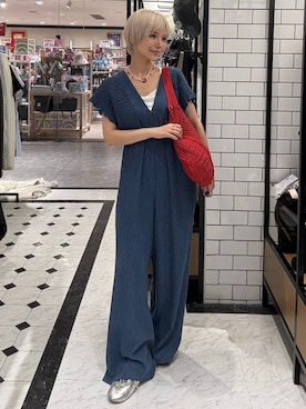 「LOWRYS FARM（ローリーズファーム）のスタイルＵＰクロスカップキャミ　100757（Tシャツ/カットソー、ホワイト系）」を使った、Marikaさん（レディース・153cm）の夏コーディネート