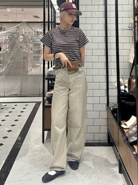 「LOWRYS FARM（ローリーズファーム）のワイドストレートデニムパンツ　607883（デニムパンツ、ベージュ系）」を使った、Marikaさん（レディース・153cm）の夏コーディネート