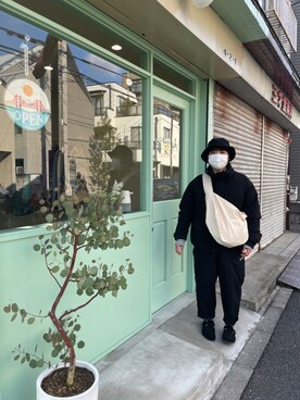 「寒い」｜「アイテム（サロペット/オーバーオール）」を使った、podunkbestieさん（レディース・164cm）の春コーディネート