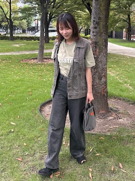 「UNIVERSAL OVERALL（ユニバーサルオーバーオール）のアイテム」を使った、Okayuさん（レディース・159cm）の秋コーディネート