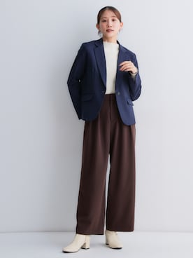 「アイテム（ビジネスシャツ）」を使った、nissen Petit Modelsさん（レディース・153cm）の秋コーディネート