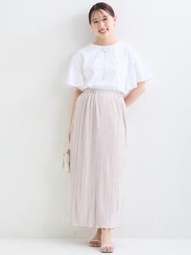 「nissen（ニッセン）の小さいサイズ　ランダムプリーツタイトスカート　低身長さん・小柄女性（スカート、ベージュ系）」を使った、nissen Petit Modelsさん（レディース・152cm）の春コーディネート