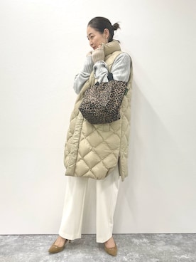 「TAION（タイオン）のアイテム（ダウンベスト）」を使った、ISHIDAさん（レディース・158cm）の冬コーディネート