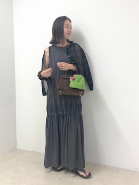 「アイテム（ポーチ）」を使った、ISHIDAさん（レディース・158cm）の秋コーディネート