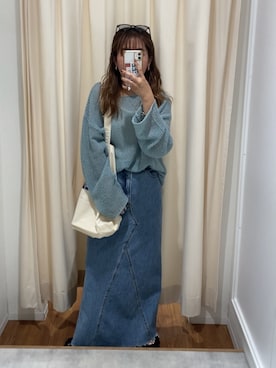 「Ungrid（アングリッド）のアイテム（デニムスカート）」を使った、中井菜摘さん（レディース・153cm）の秋コーディネート