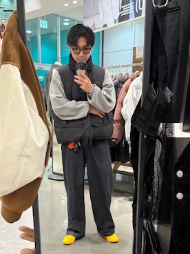 「アイテム（ダウンベスト）」を使った、ししまるさん（メンズ・173cm）の秋コーディネート