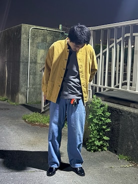 「無印良品（ムジルシリョウヒン）のアイテム（Tシャツ/カットソー、ブラック系）」を使った、ししまるさん（メンズ・173cm）の春コーディネート