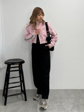 「春カラー」｜「アイテム（ジャージ）」を使った、rinoさん（レディース・160cm）の冬コーディネート