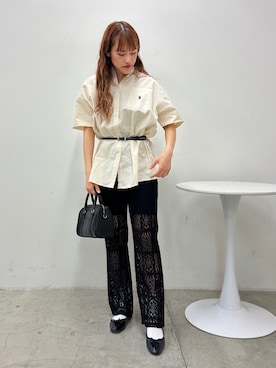 「ビッグシャツ」｜「アイテム（スラックス）」を使った、rinoさん（レディース・160cm）の春コーディネート
