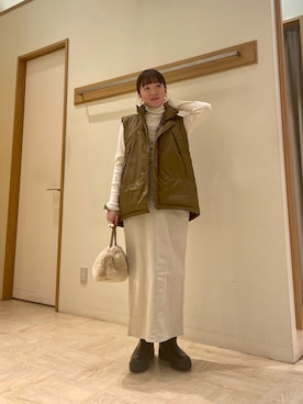 「TAION（タイオン）のアイテム（ダウンベスト）」を使った、ほこさん（レディース・158cm）の冬コーディネート