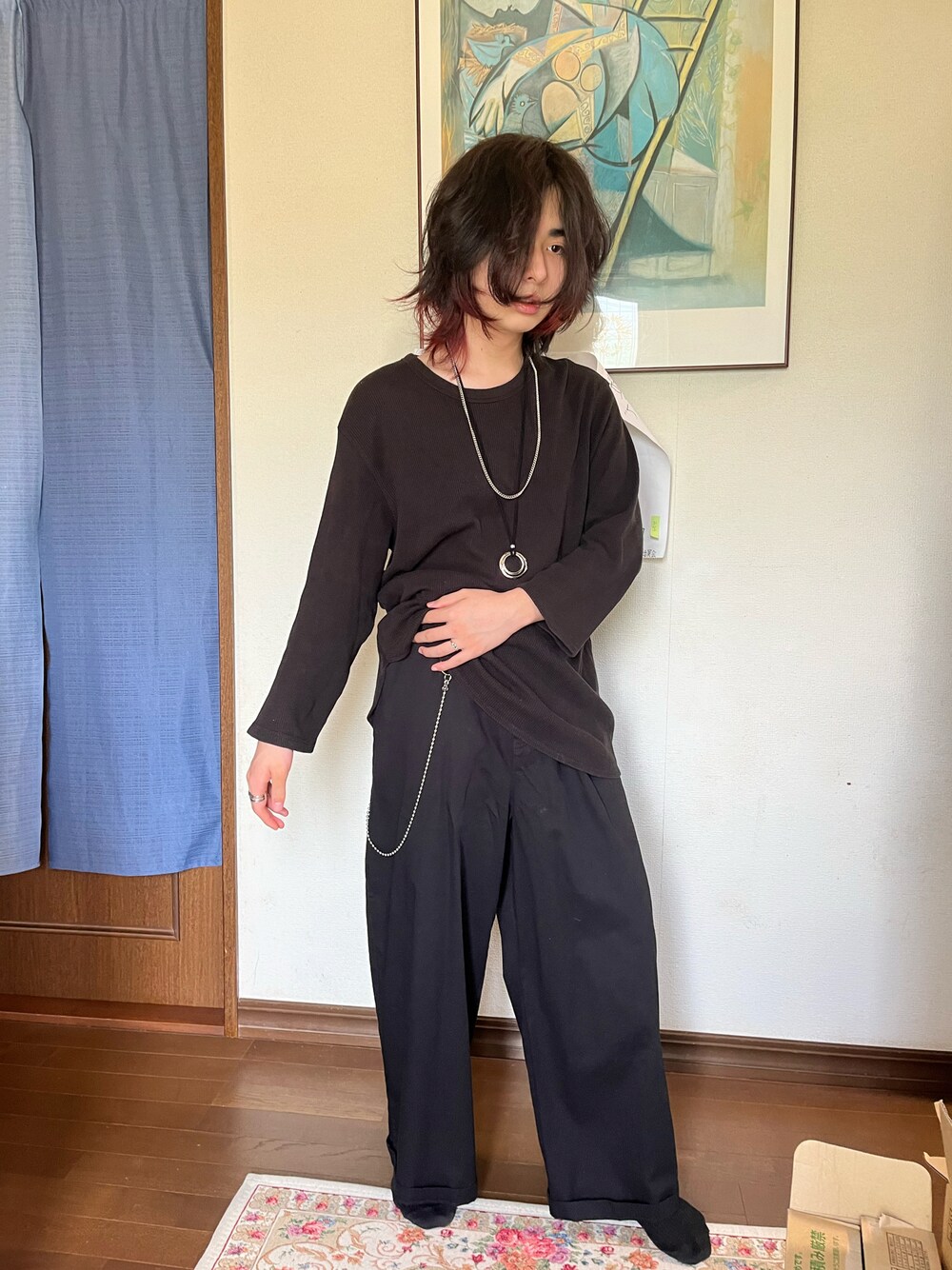 「UNIQLOのアイテム（Tシャツ/カットソー、ブラック系）」を使った、death666ttさん（メンズ・160cm）の夏コーディネートの1枚目の写真