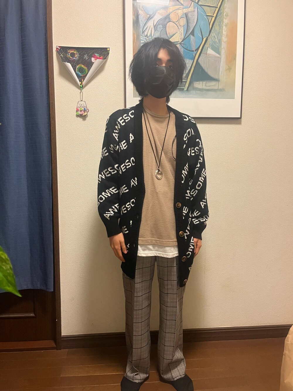 「GUのアイテム（スラックス、グレー系）」を使った、death666ttさん（メンズ・160cm）の夏コーディネートの1枚目の写真