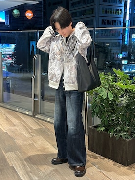 「アイテム（トートバッグ）」を使った、くもるさん（メンズ・166cm）の秋コーディネート