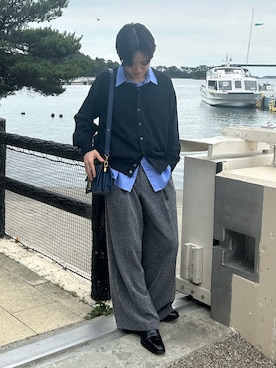 「アイテム（スラックス）」を使った、くもるさん（メンズ・166cm）の秋コーディネート