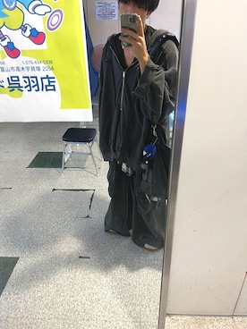 「アイテム（マウンテンパーカー）」を使った、じんさん（メンズ・180cm）の秋コーディネート