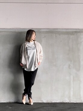 「アイボリー」｜「アイテム（MA-1）」を使った、romiさん（レディース・151cm）の春コーディネート