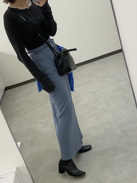 「PIENI（ピエニ）のPIENI/ピエ二　MINI BOSTON/ミニボストンバッグ（ショルダーバッグ、ブラック系）」を使った、anriさん（レディース・160cm）の秋コーディネート