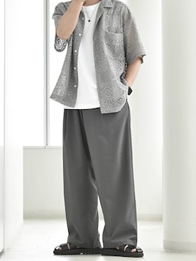「アイテム（スラックス）」を使った、y_Oさん（メンズ・168cm）の夏コーディネート