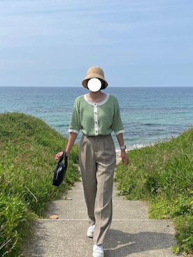 「海」｜「アイテム（スラックス）」を使った、윤영さん（レディース・168cm）の春コーディネート