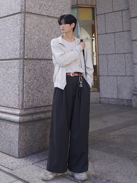 SLIGHT FLARE DOUBLE CLOTH BAGGY SLACKSを使った人気ファッション