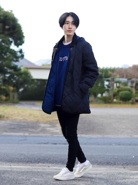 「ロゴニット」｜「アイテム（ジャケット/アウター）」を使った、Junya..さん（メンズ・173cm）の冬コーディネート
