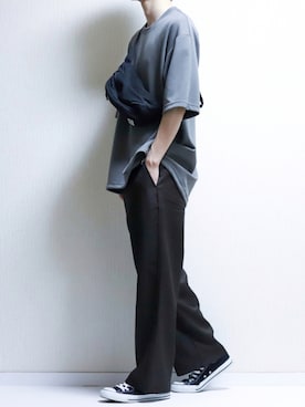 「くすみカラー」｜「アイテム（ボディバッグ/ウエストポーチ）」を使った、Junya..さん（メンズ・173cm）の夏コーディネート