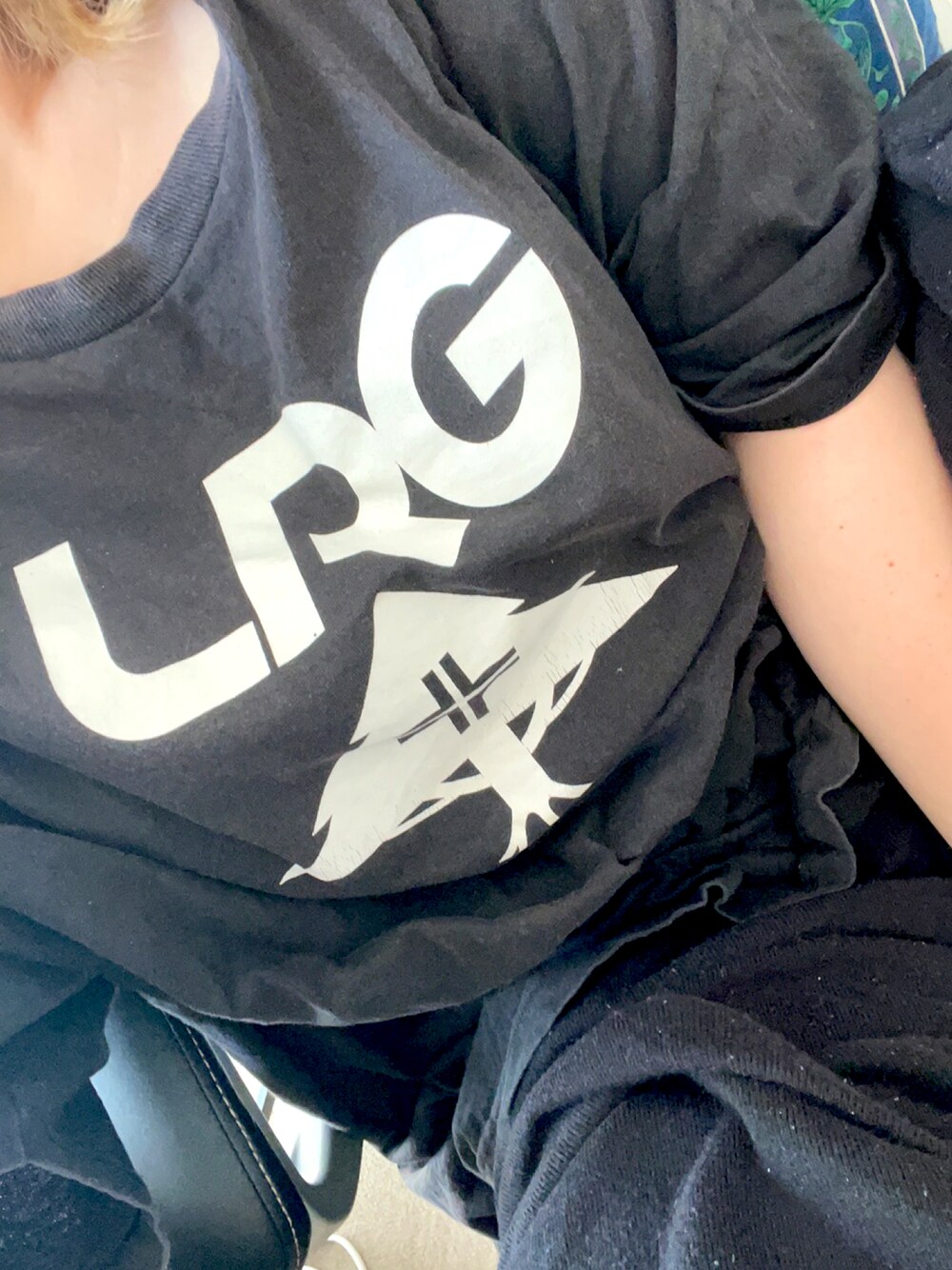 「LRGの【LRG】ビッグシルエットフロントオリジナルロゴプリント半袖Tシャツ（Tシャツ/カットソー、ブラック系）」を使った、ぽんさん（レディース・163cm）の秋コーディネートの1枚目の写真