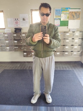「アイテム（MA-1）」を使った、sevenstars01jpさん（メンズ・173cm）の秋コーディネート