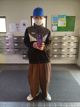 「UNDER ARMOUR（アンダーアーマー）のアイテム」を使った、kei kuronoさん（レディース・173cm）の冬コーディネート