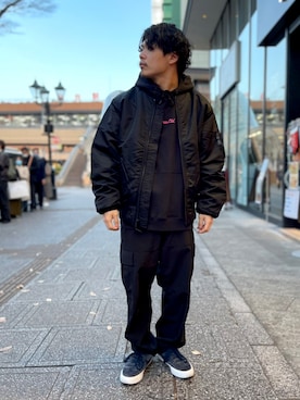 「スタッフセンバツ」｜「アイテム（MA-1）」を使った、Syunさん（メンズ・165cm）の冬コーディネート