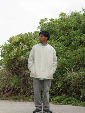 「いまどきジャケット写真」｜「アイテム（チノパンツ）」を使った、なかとしさん（メンズ・172cm）の春コーディネート