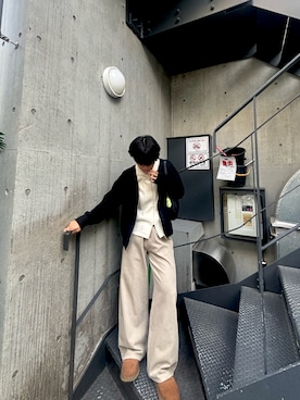 「Chikashitsu +（チカシツプラス）のアイテム（デニムパンツ）」を使った、senさん（メンズ・170cm）の秋コーディネート