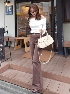 「rienda（リエンダ）のアイテム（パンツ）」を使った、riendaofficialさん（レディース・159cm）の秋コーディネート