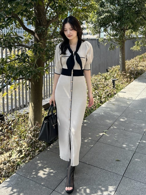 森香澄さん着用】バイカラーパフスリーブタイトニットワンピース 春服