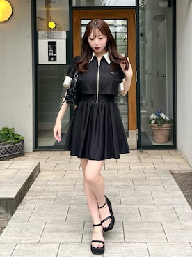 「rienda（リエンダ）の【再入荷】バストディティールフレアミニワンピース　夏服（ワンピース、ブラック系）」を使った、riendaofficialさん（レディース・154cm）の夏コーディネート