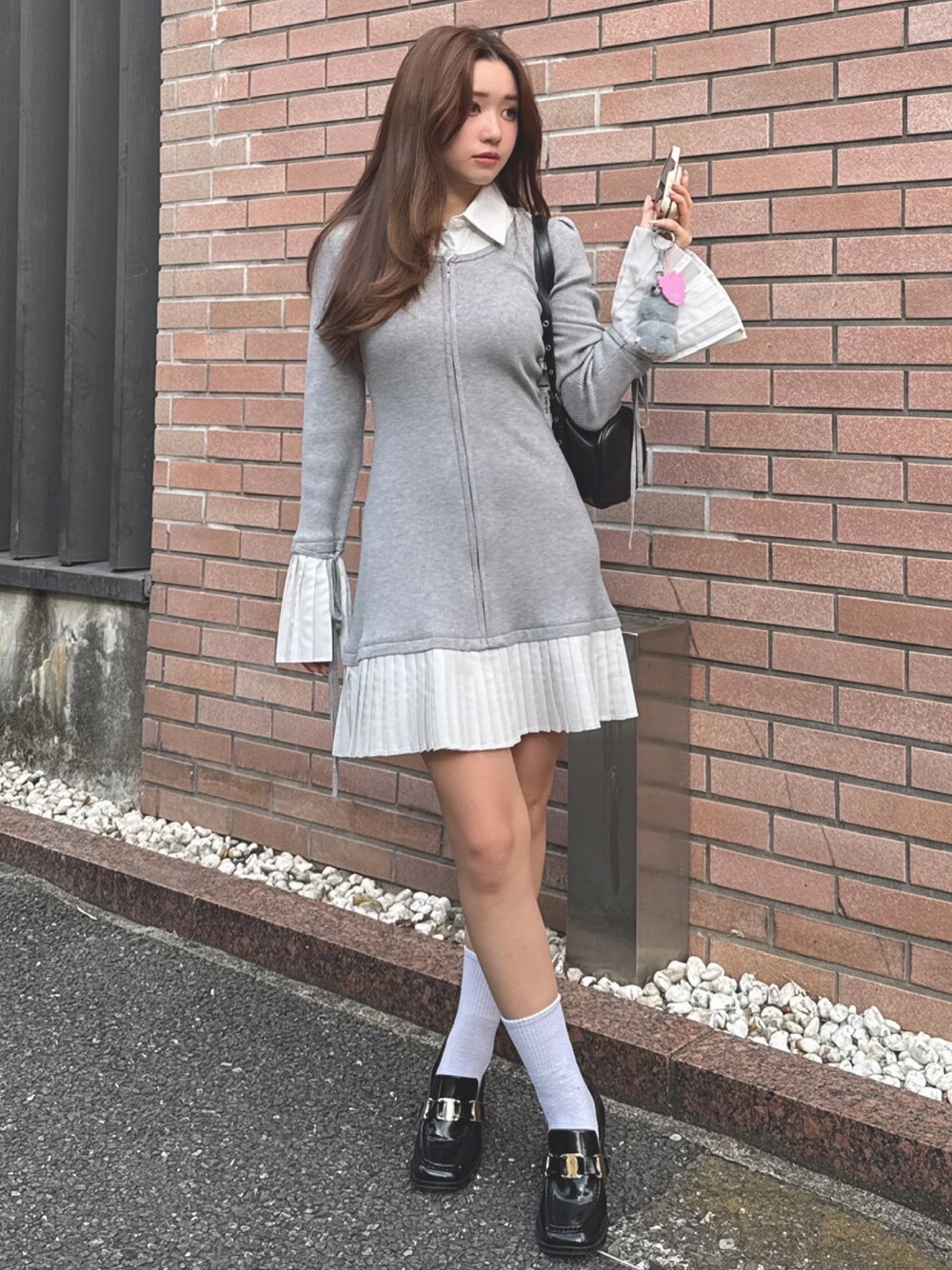 レイヤードパターンシャツニットミニワンピース 秋服 冬服を使った人気