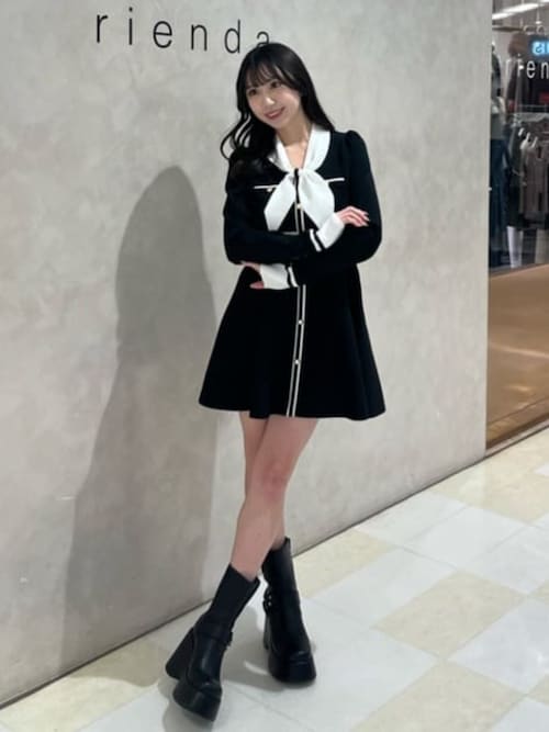 バイカラーミニニットワンピース 春服（ワンピース）｜rienda