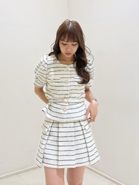 「rienda（リエンダ）のノーカラーツイードペプラムジャケット 春服（ノーカラージャケット、その他）」を使った、riendaofficialさん（レディース・157cm）の春コーディネート