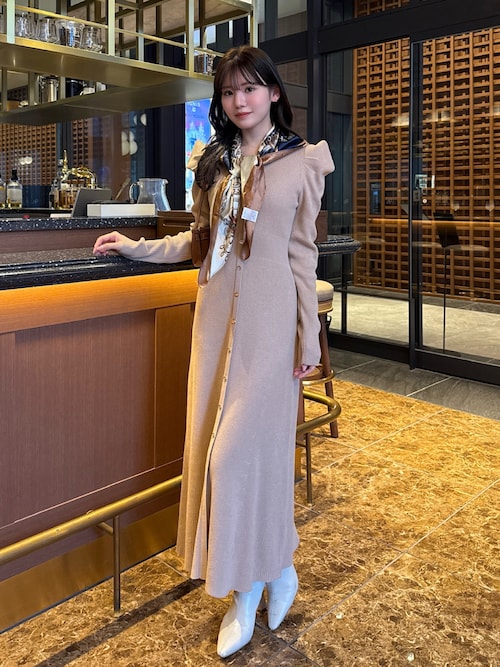 スカーフ付きマーメイドニットワンピース 春服（ワンピース）｜rienda