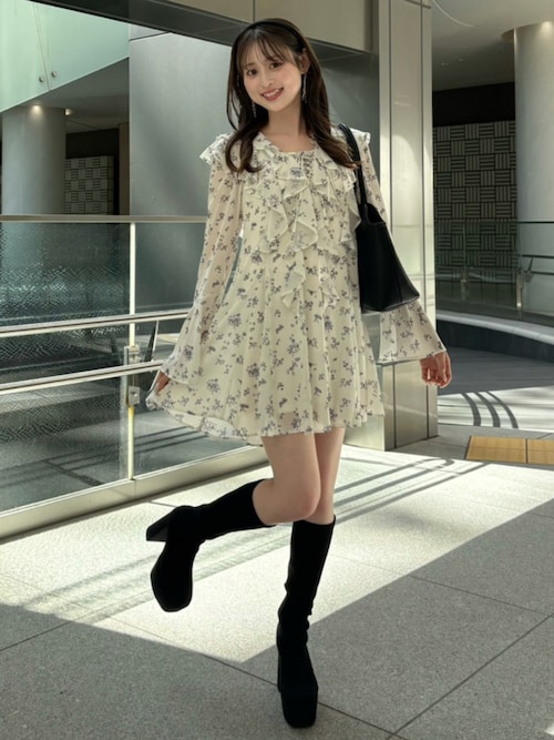 フリルフレアミニワンピース 秋服 冬服（ワンピース）｜rienda