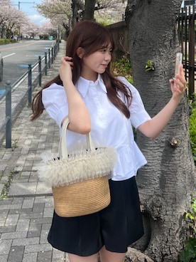 「rienda（リエンダ）のベルト付きセンタープレスショートパンツ 春服（その他パンツ、ブラック系）」を使った、riendaofficialさん（レディース・157cm）の春コーディネート