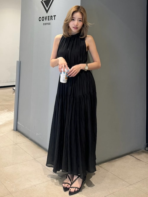 rienda【女神ワンピ】ホルターネックギャザーフレアワンピース